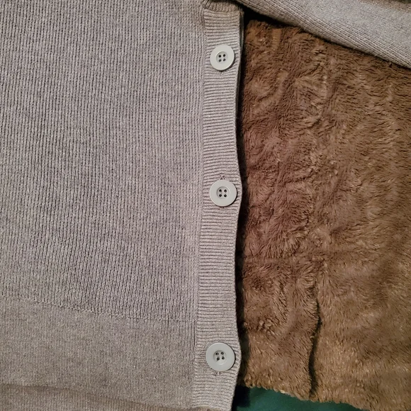 Stella & Dot Sweaters - Picture 8 of 15